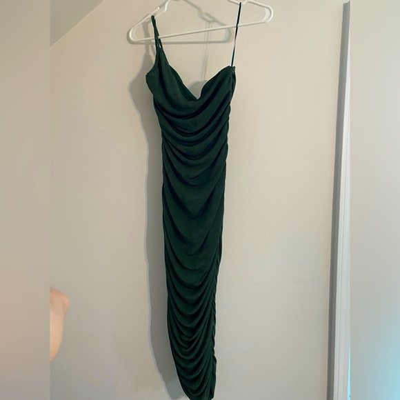 Fashion Nova one shoulder dress - Picture 5 of 8